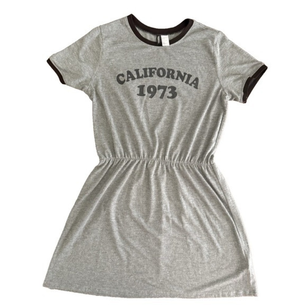 H&M‎ Gray T-Shirt Dress with Elastic Waist "California 1973" Womens Size 14